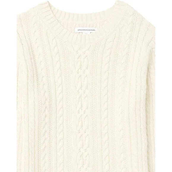 Elegant Cream Long-Sleeve Women's Cotton Cable Knit Sweater - Regular Fit